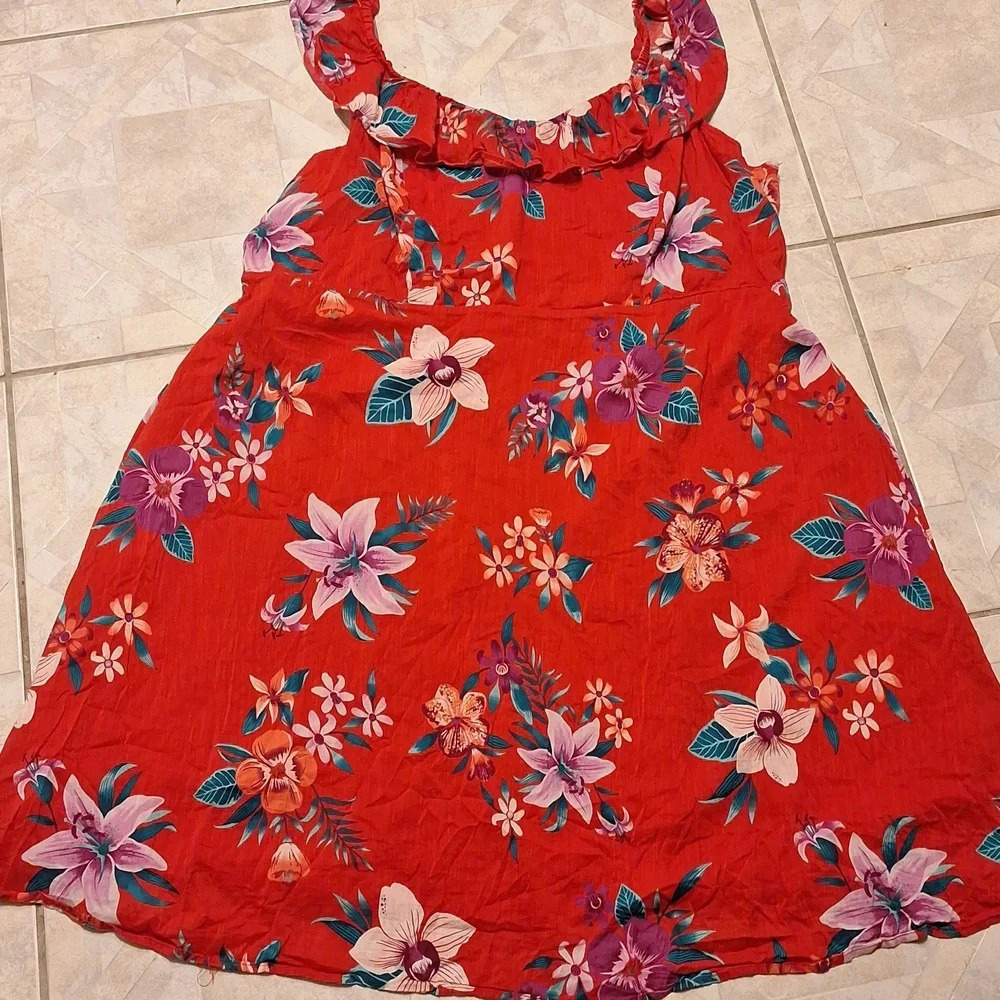 Y women's Old Navy floral sleeveless lined plus size dress 4X